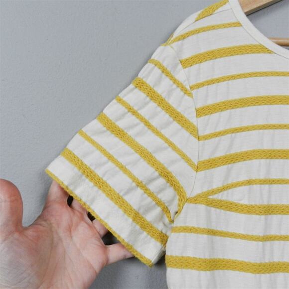 Old Navy Embroidered Striped Button Back Knit Top Size S Yellow Cream Tee - Picture 4 of 10